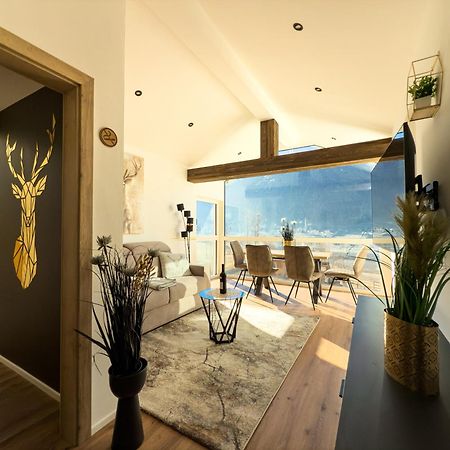 Posthof - Alpine Living Apartments Campo di Trens Luaran gambar