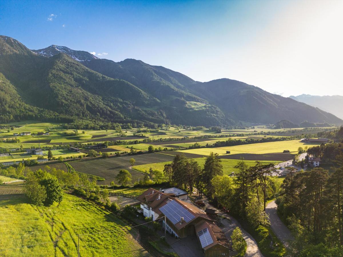 Posthof - Alpine Living Apartments Campo di Trens Luaran gambar